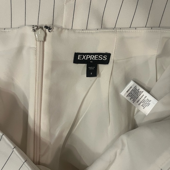 Express | Editor High Waisted Pinstripe Pencil Skirt in White w/ Black Stripes 8 - Picture 6 of 6